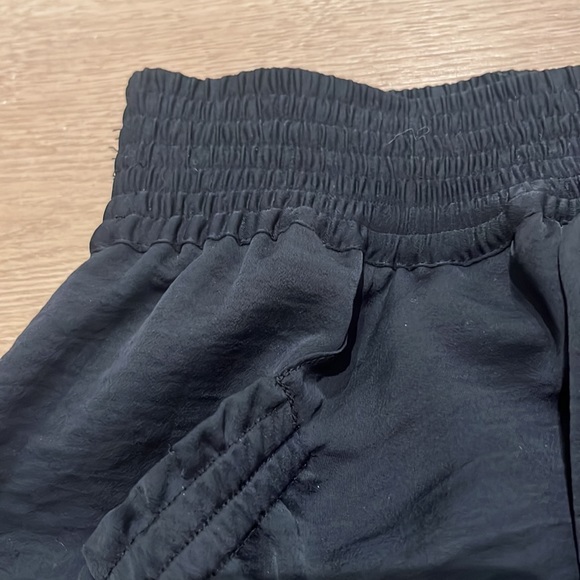 NWOT Michael Kors bubble hem volume gathered shirt. - Picture 5 of 7